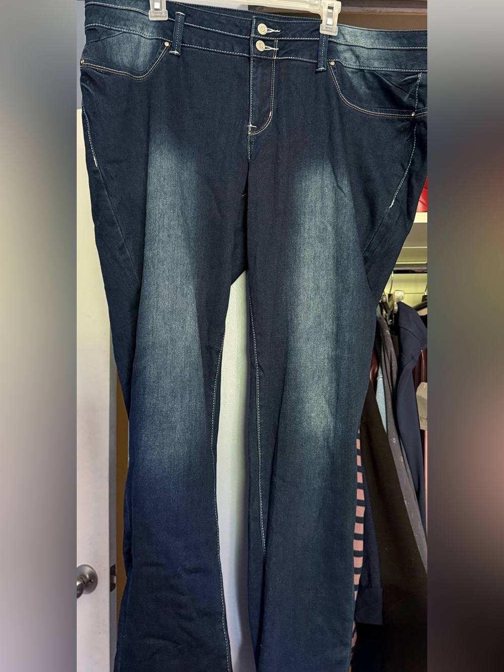 *NWOT* Sz 20 Body Con Skinny Jeans by Amethyst